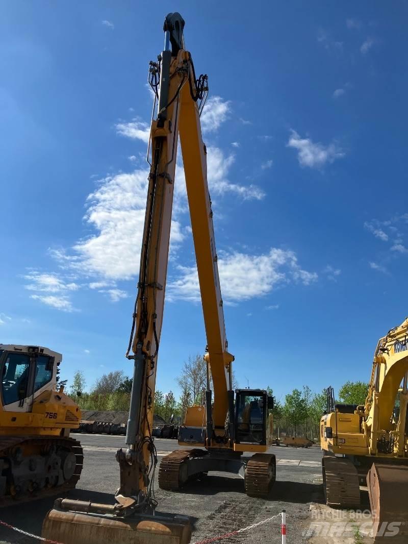 Liebherr R936 Excavatoare pe șenile
