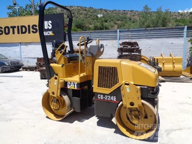 CAT CB224D Cilindri compactori dubli