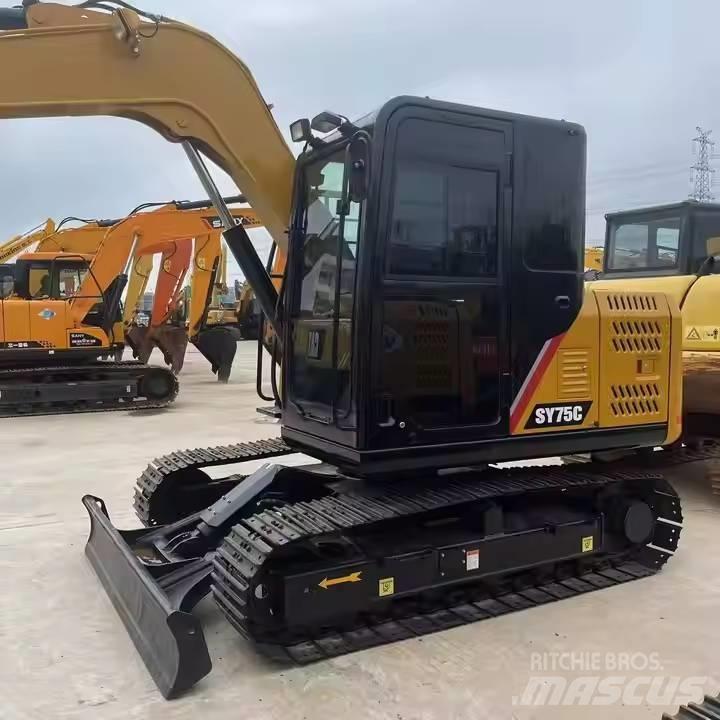 Sany SY75C Excavatoare 7t - 12t