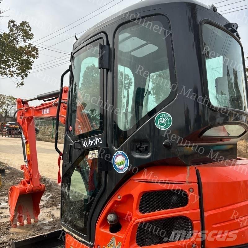 Kubota U 30 Mini excavatoare < 7t