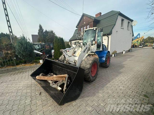 Atlas 95 Incarcator pe pneuri