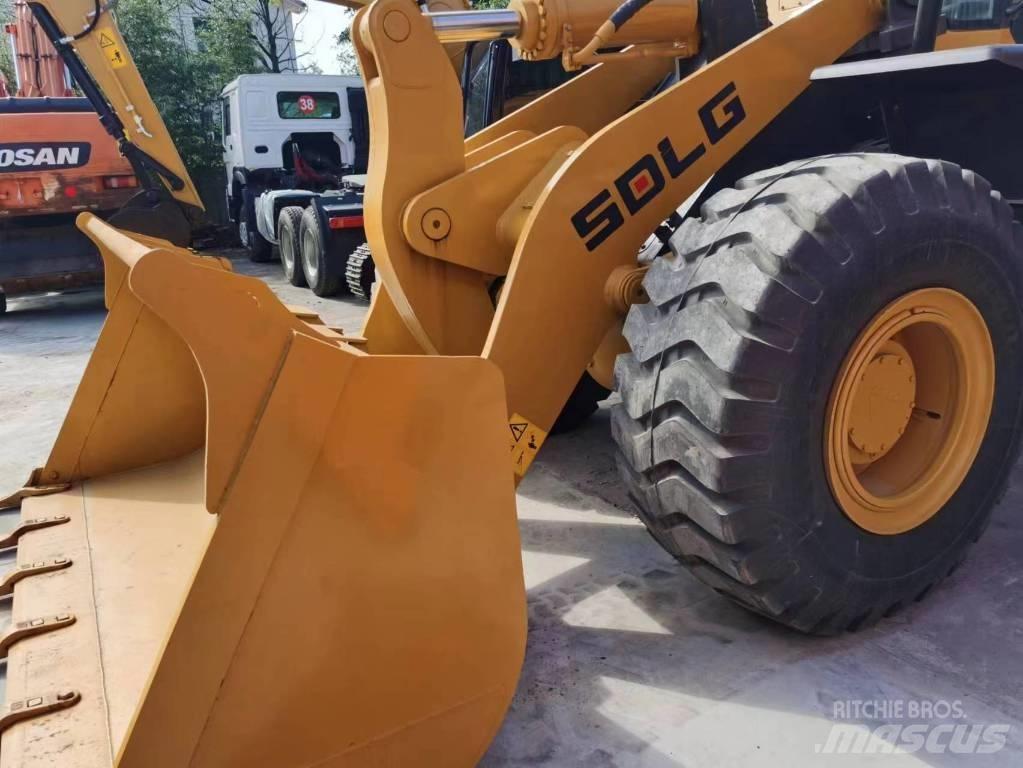 SDLG 956L Incarcator pe pneuri