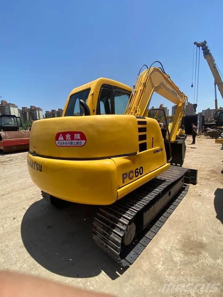 Komatsu PC60-7 Excavatoare pe șenile
