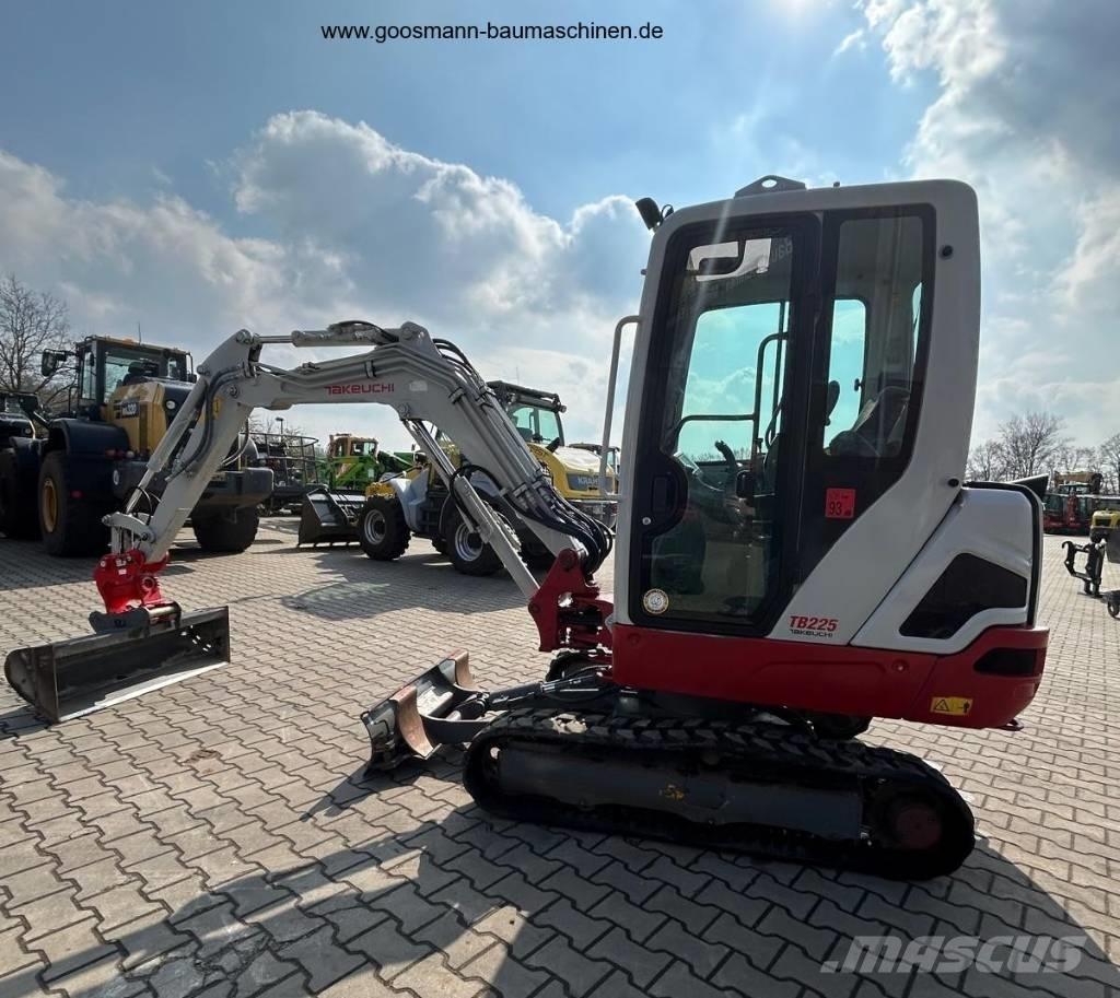 Takeuchi TB 225 Mini excavatoare < 7t