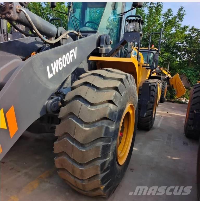 XCMG LW 600 FV Incarcator pe pneuri