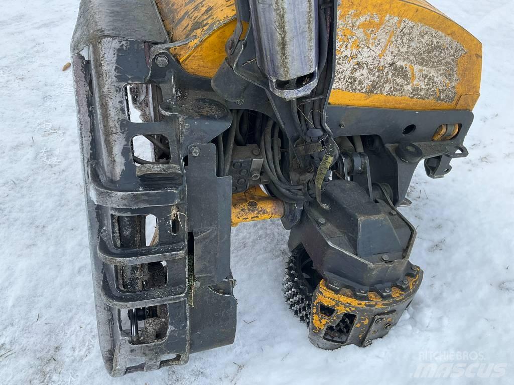 Ponsse SCORPION 8W Combine forestiere