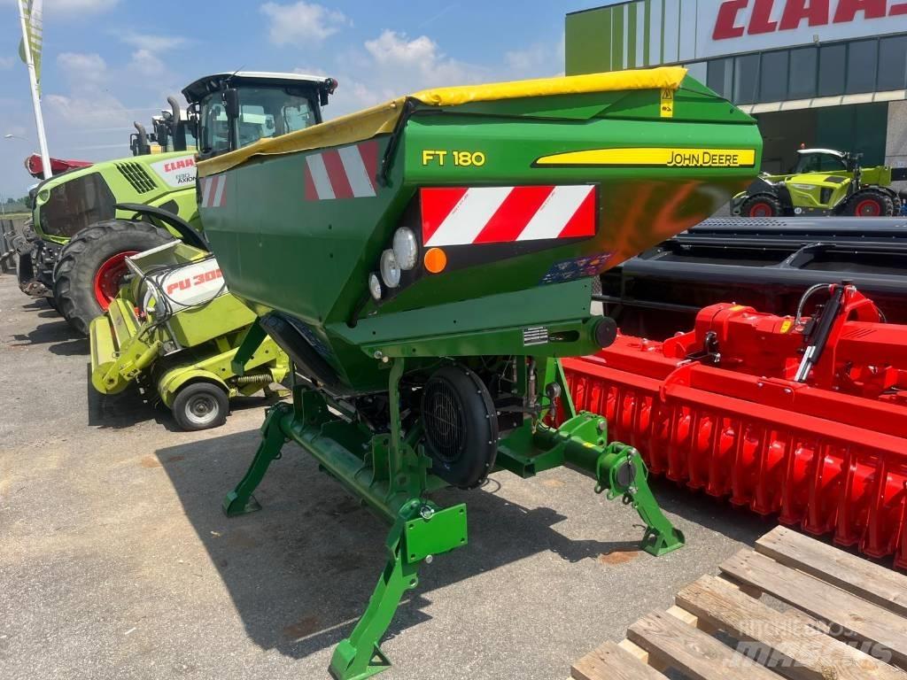 John Deere FT 180 Împrastierea mineralelor