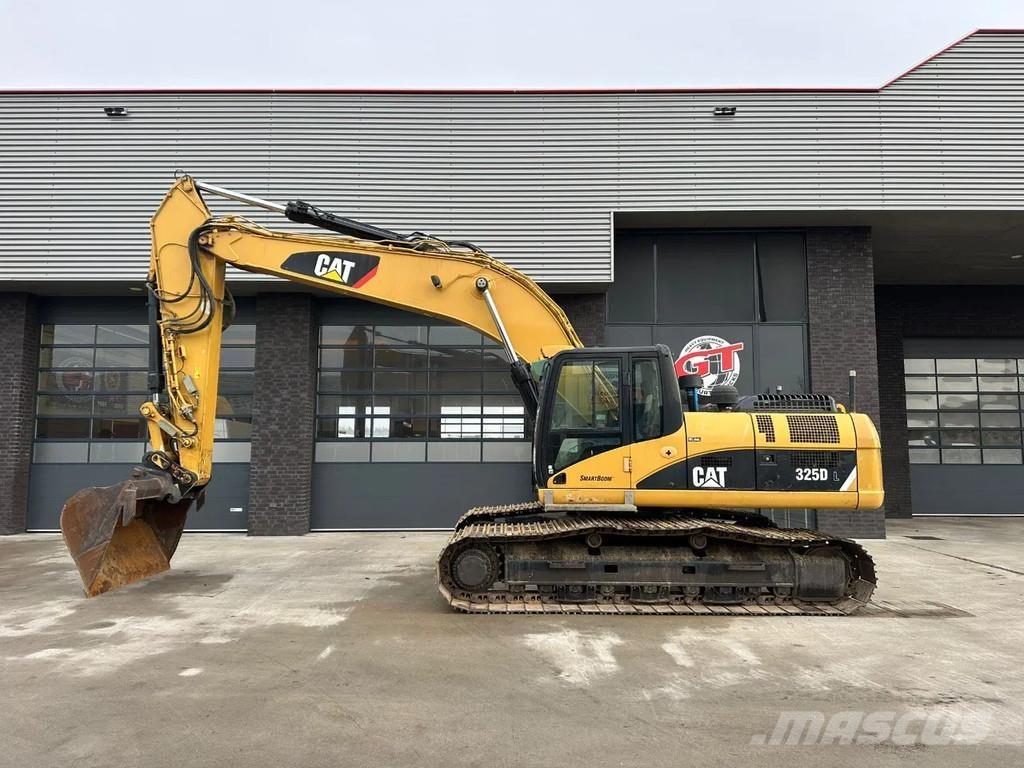 CAT 325 DL Excavatoare pe șenile
