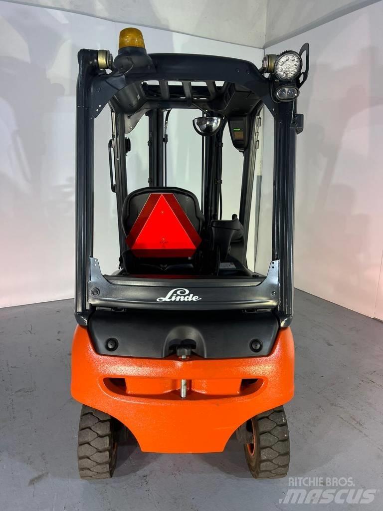 Linde E 16 P Stivuitor electric