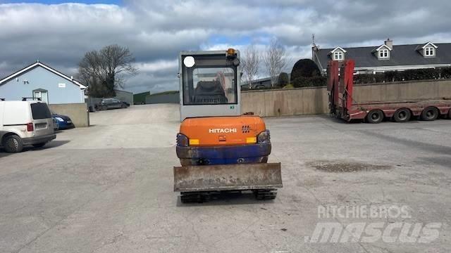 Hitachi EX 30 Mini excavatoare < 7t