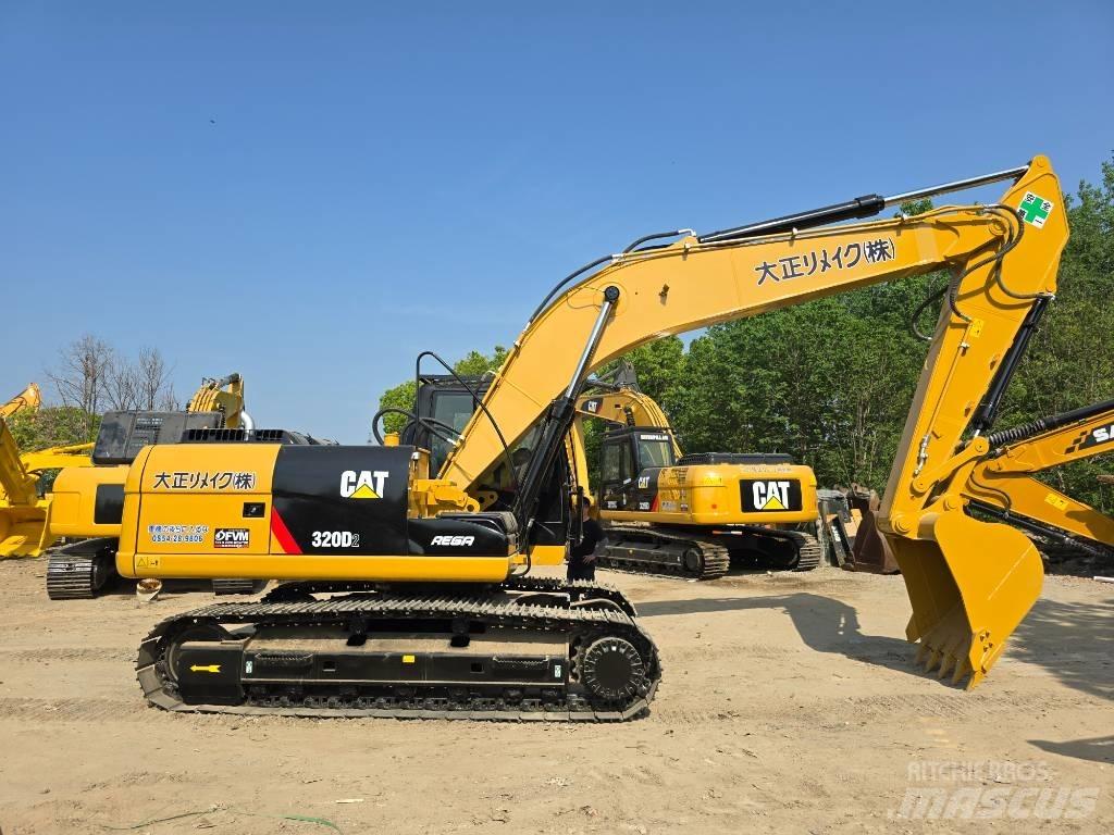 CAT 320D2 Excavatoare pe șenile
