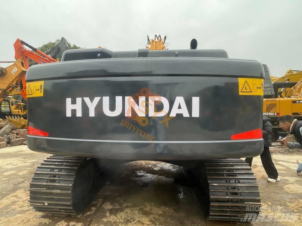 Hyundai R220 Excavatoare pe șenile
