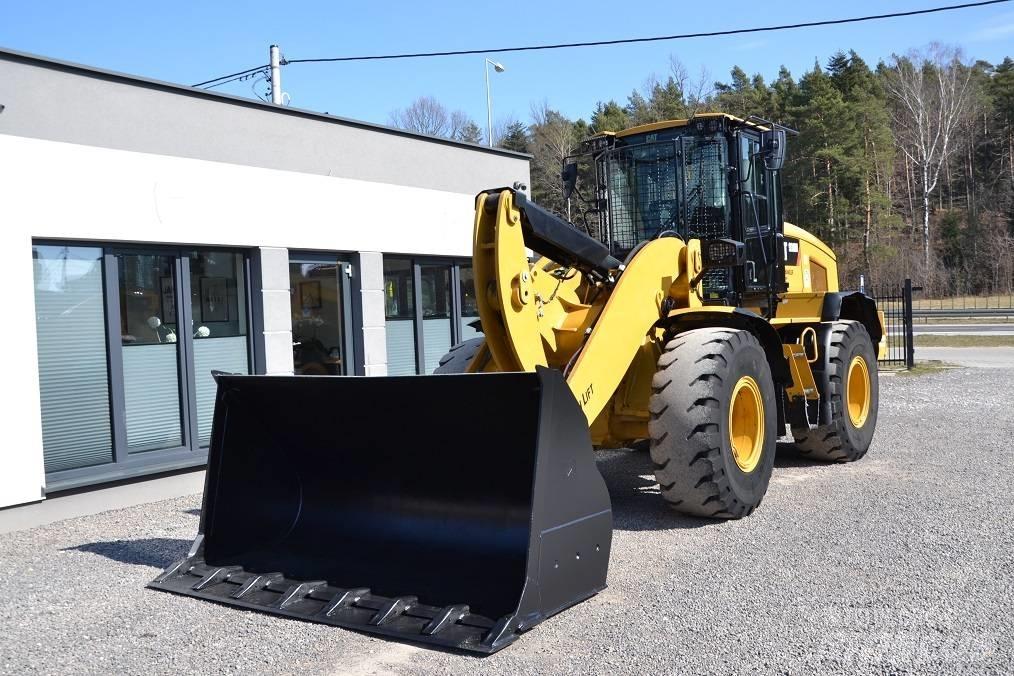 CAT 938 M Incarcator pe pneuri