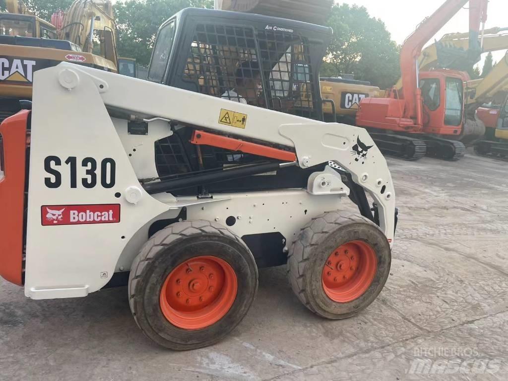 Bobcat S 130 Mini incarcator