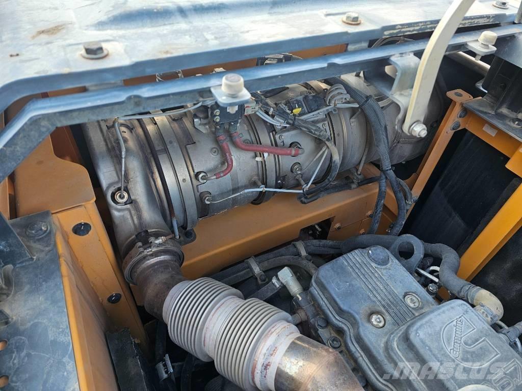 Hyundai HX320A Excavatoare pe șenile
