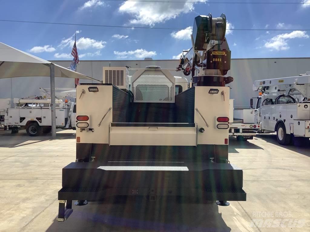 Kenworth T 280 Municipal/vehicul cu uz general