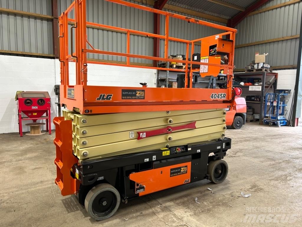 JLG 4045R Platforme foarfeca