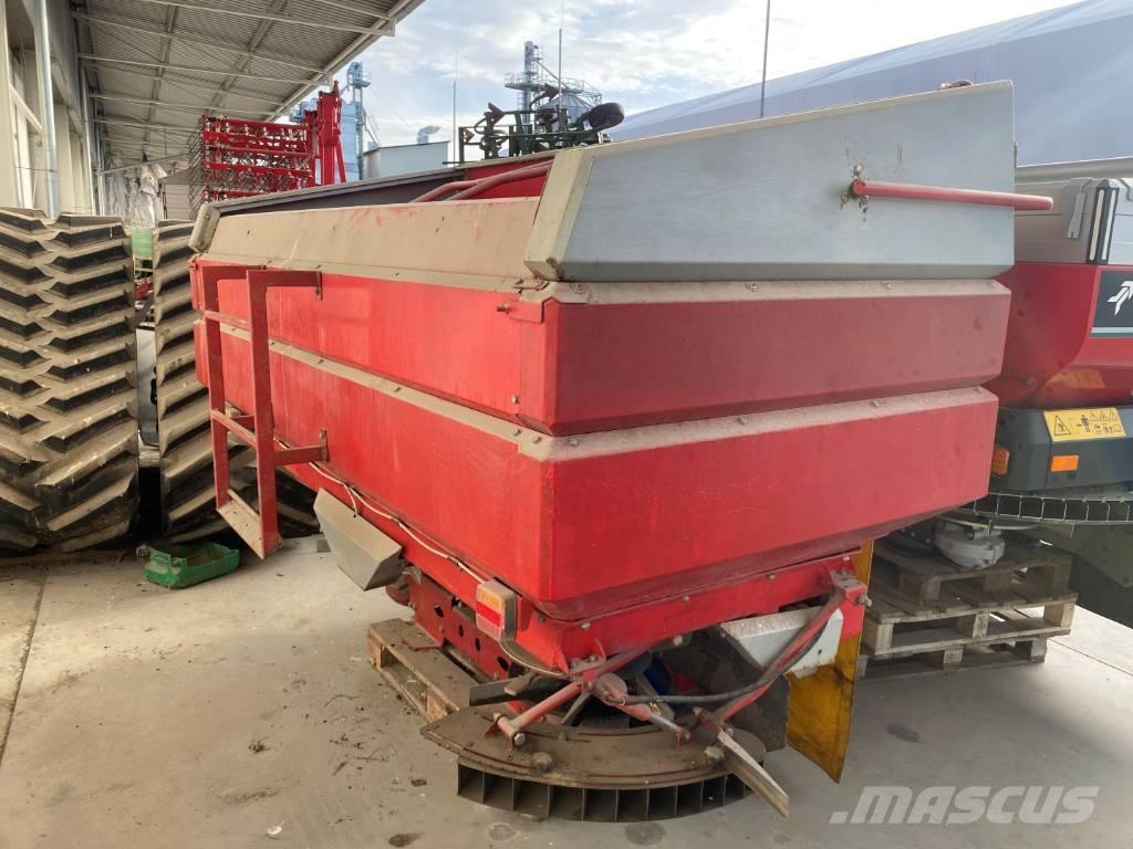 Kverneland Exacta TL Împrastierea mineralelor