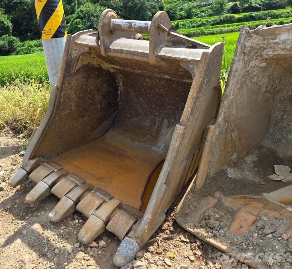 CAT 330 Excavatoare pe șenile
