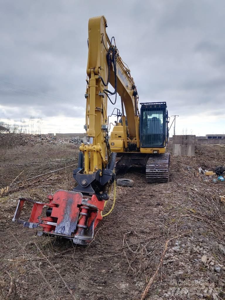 Komatsu PC170LC-11 Excavatoare pe șenile
