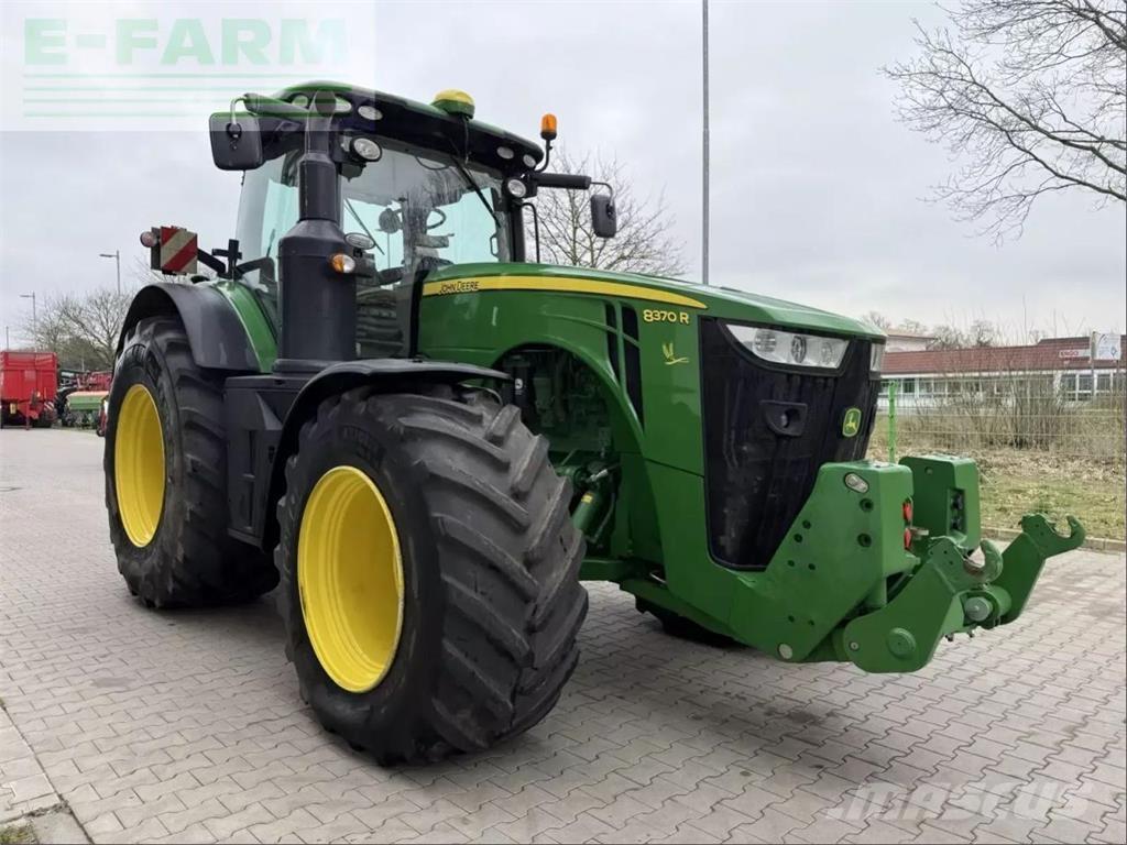 John Deere 8370 r Tractoare