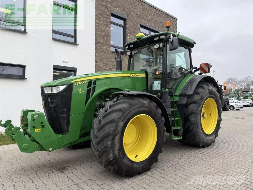 John Deere 8370 r Tractoare