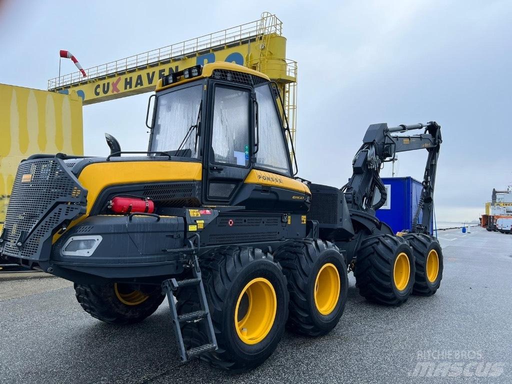 Ponsse Ergo 8W Combine forestiere