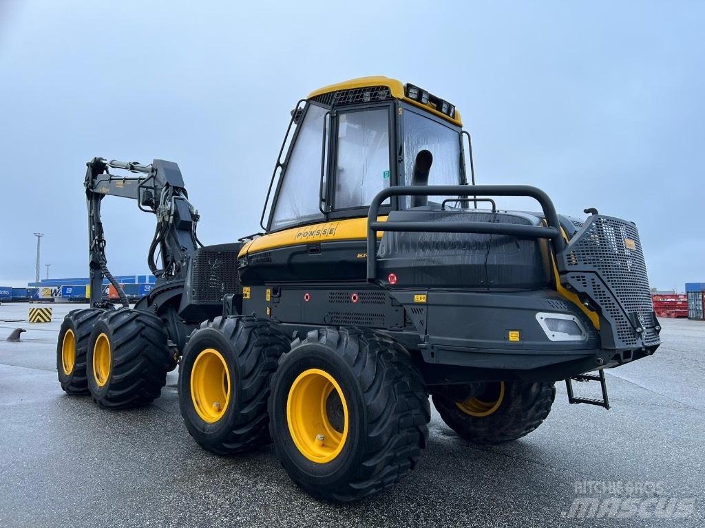Ponsse Ergo 8W Combine forestiere