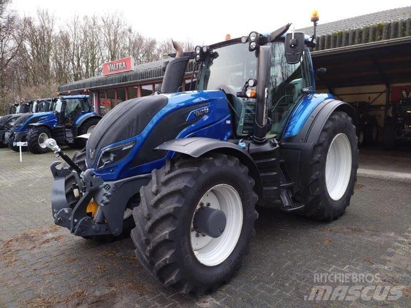 Valtra T234 D Tractoare