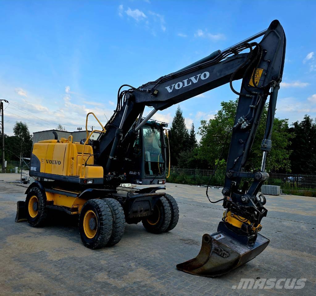 Volvo EW 140 C Excavatoare cu roti