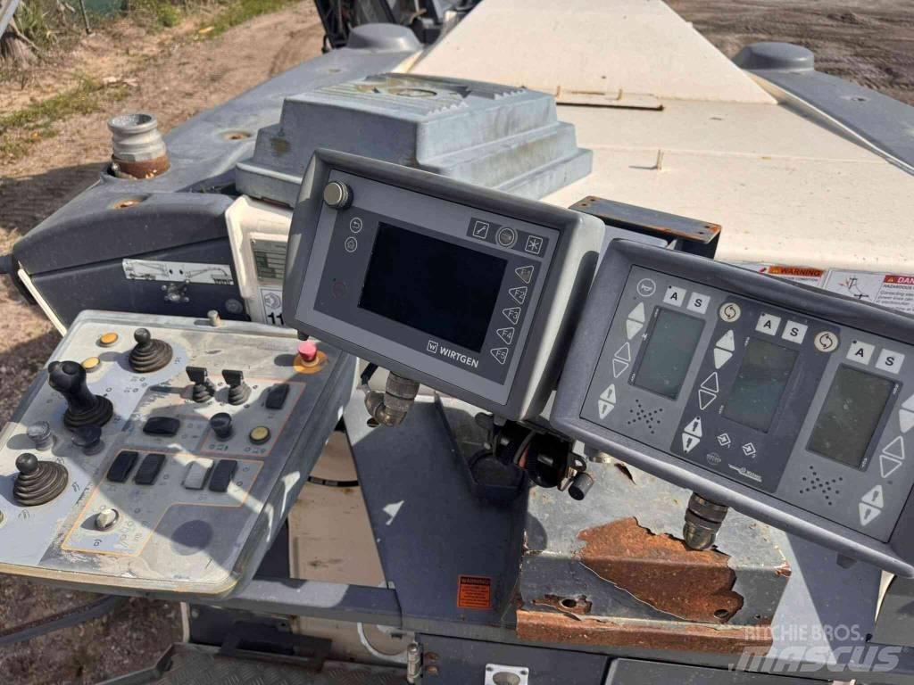 Wirtgen W250 Utilaje asfalt cu freze reci