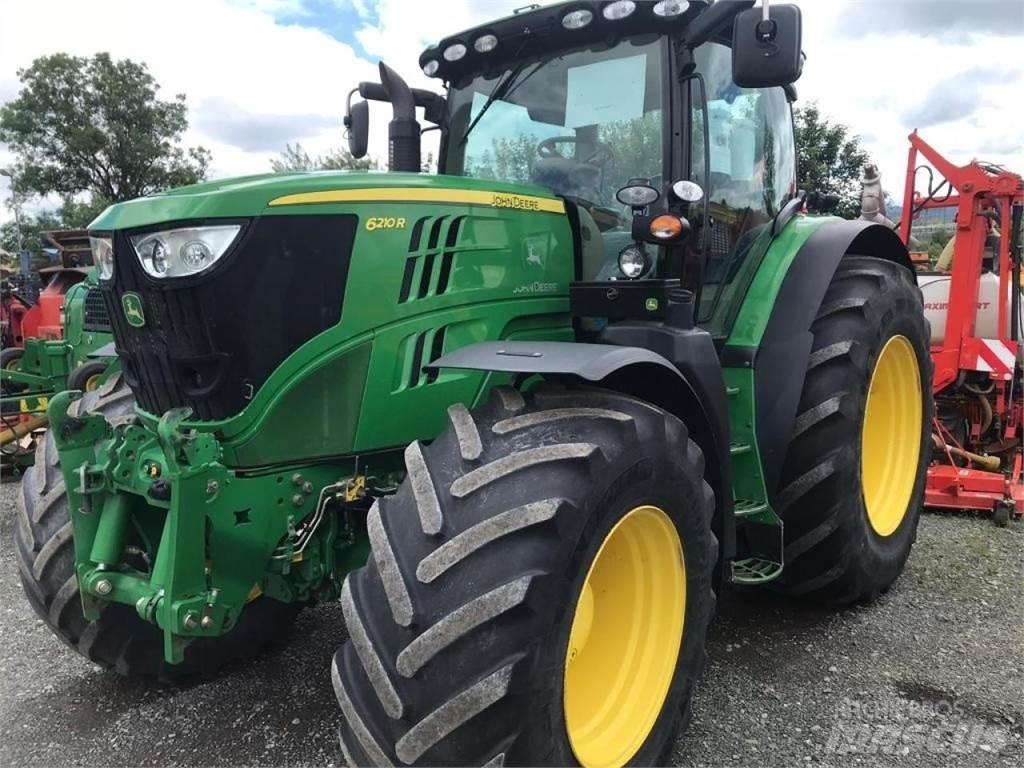 John Deere 6210R Tractoare