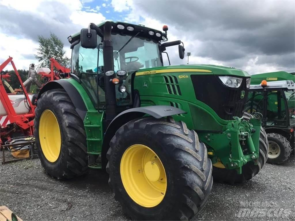 John Deere 6210R Tractoare