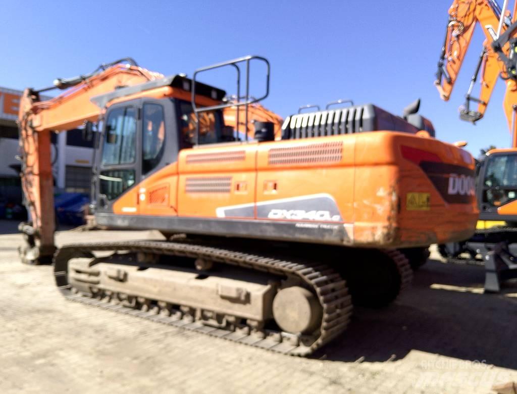 Develon DX340LC-5 Excavatoare pe șenile
