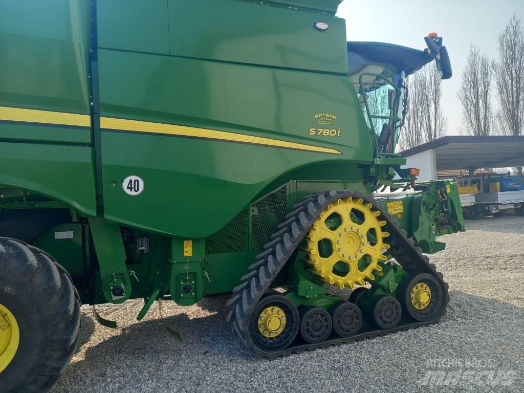 John Deere S 780i Combine de secerat