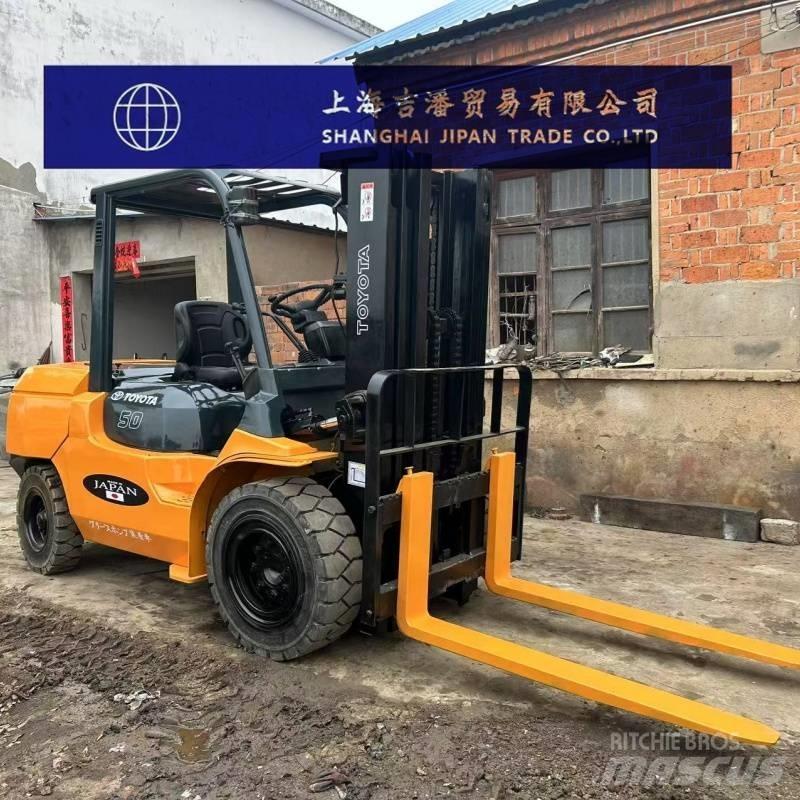 Toyota 5 ton Stivuitor diesel