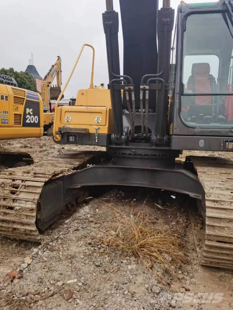 Volvo EC 210 DL Excavatoare pe șenile
