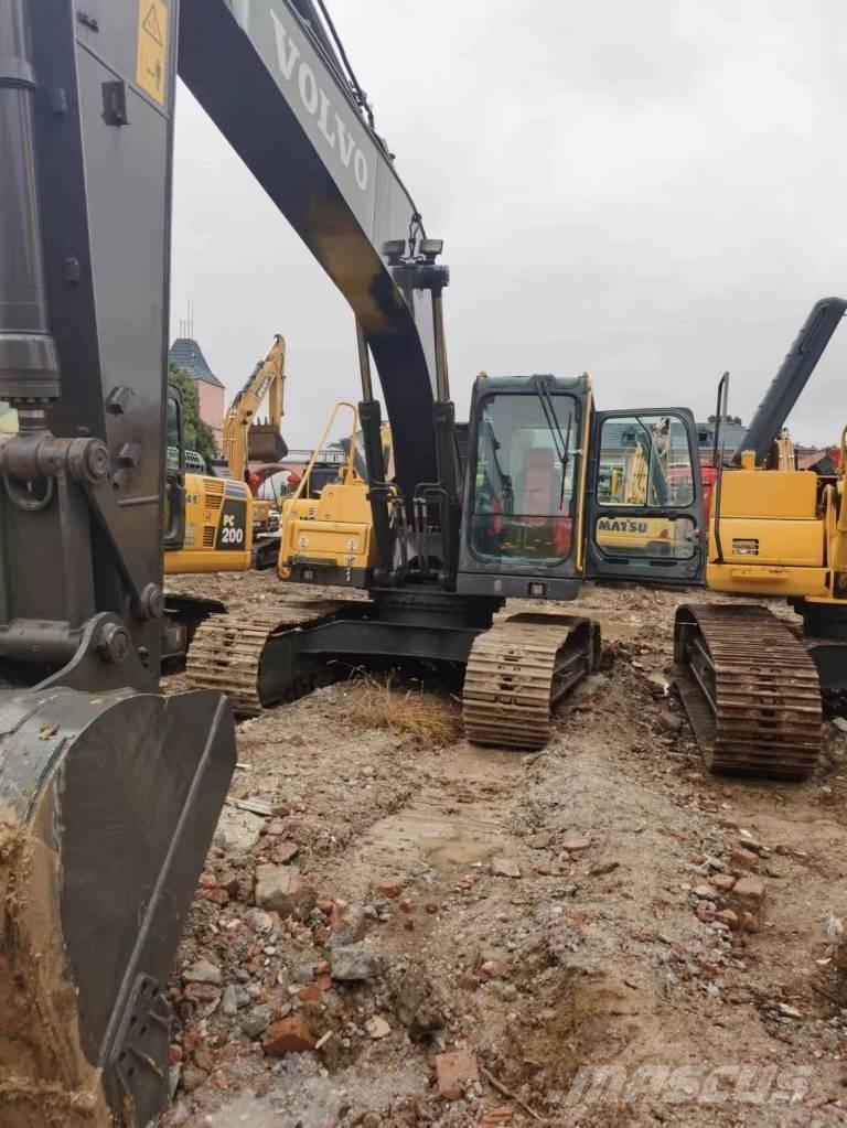 Volvo EC 210 DL Excavatoare pe șenile
