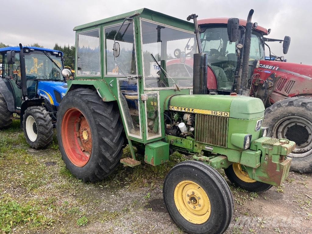 John Deere 1630 Tractoare