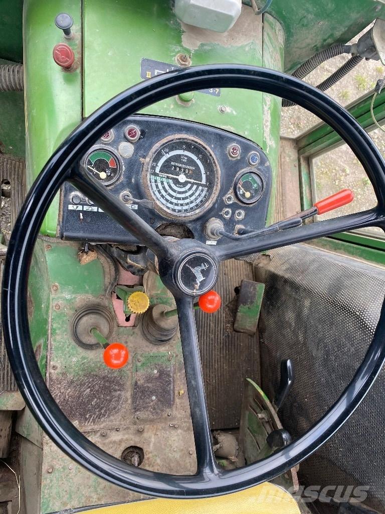 John Deere 1630 Tractoare