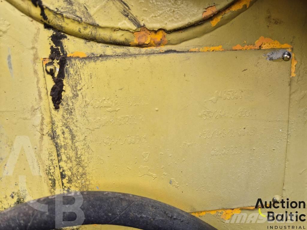 JCB 4 CX Buldoexcavatoare