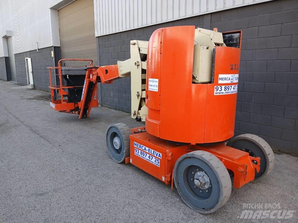 JLG E300AJP Nacele cu brat articulat