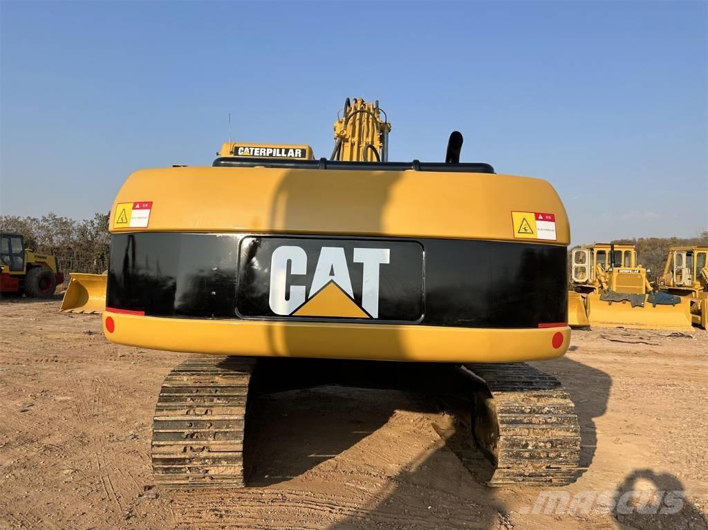 CAT 325C Excavatoare pe șenile
