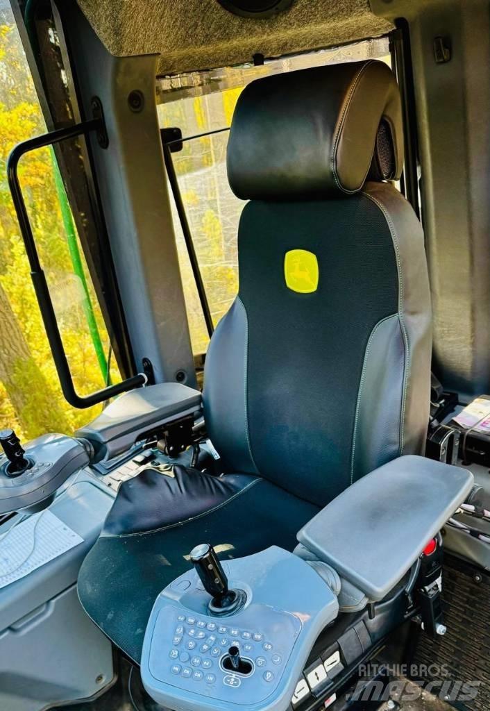 John Deere 1010G Transportoare