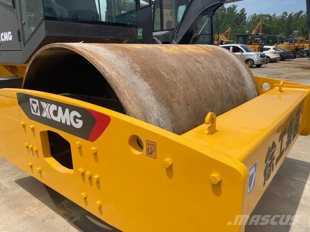 XCMG XS 223 J Compactoare monocilindrice