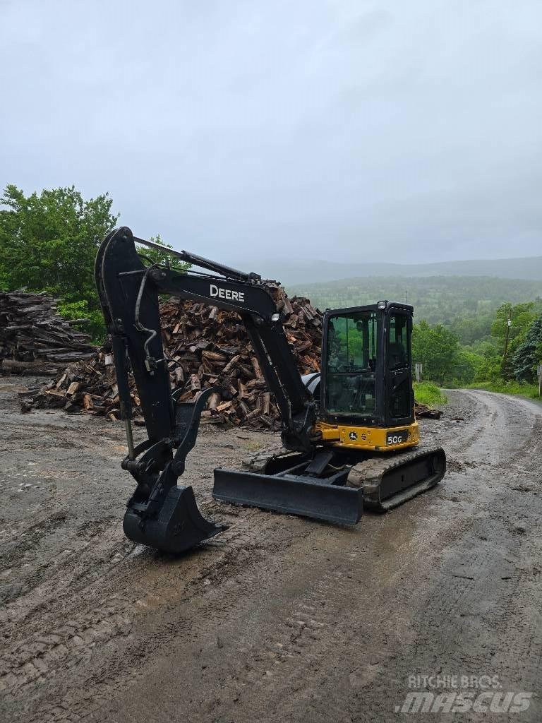 DEERE 50G Mini excavatoare < 7t