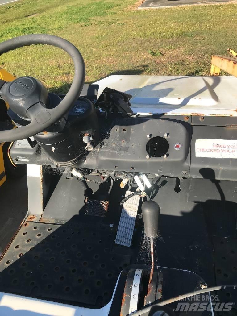 Toyota 02TD25 Stivuitoare - Altele