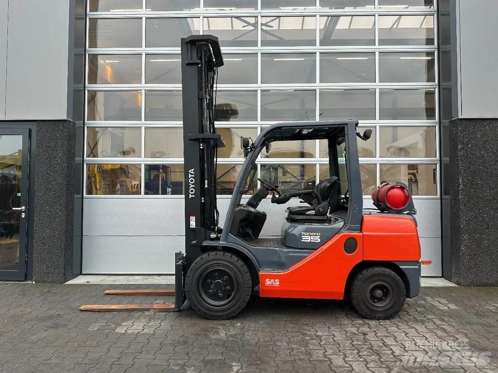 Toyota 8FGJF35 Strivuitoare-altele