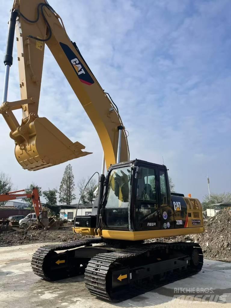 CAT 320 D Excavatoare pe șenile
