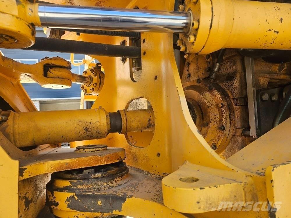 Volvo L 180 E Incarcator pe pneuri